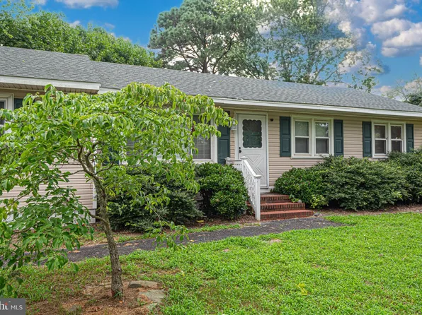 104 Walden Dr, Fruitland, MD 21826