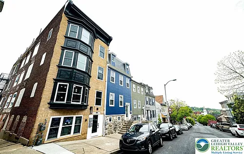 521 Ferry St #PENTHOUSE Photo 1