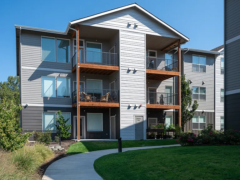 The Banks | Exterior