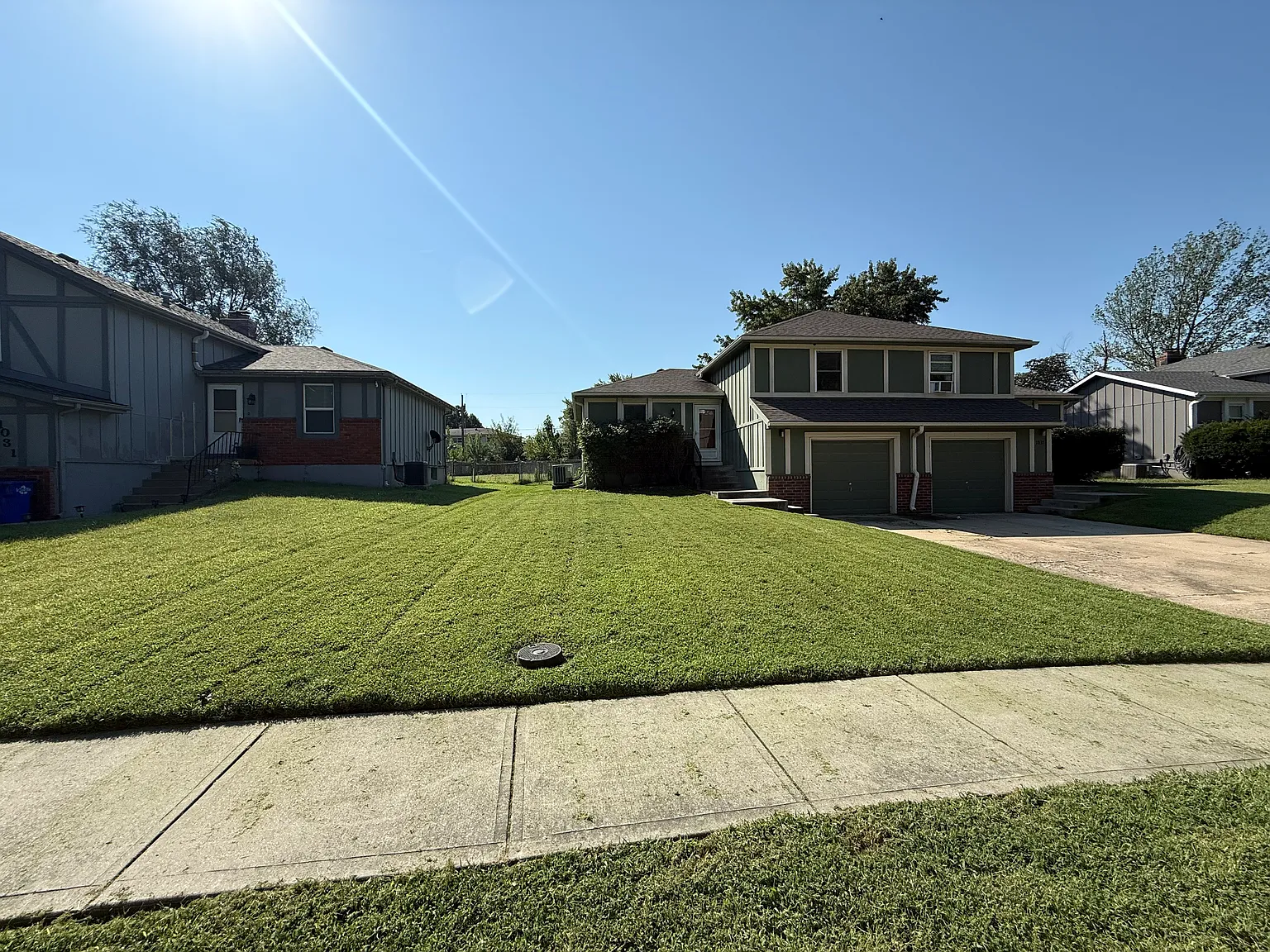 2 bed, 1.5 bath, 1776 sqft, $1,540 — Photo 2
