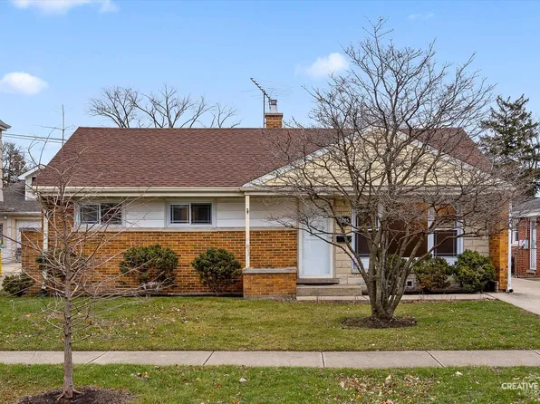 7825 N Oconto Ave, Niles, IL 60714