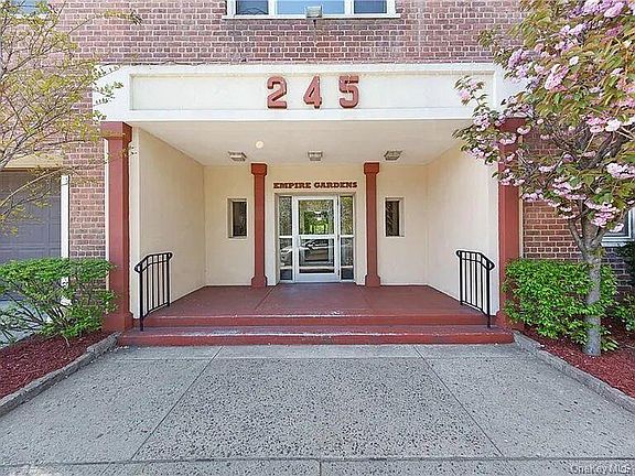 2nd image of 245 Bronx River Road #7F