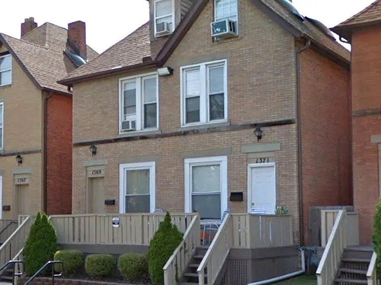 1369 Indianola Ave — Photo 7