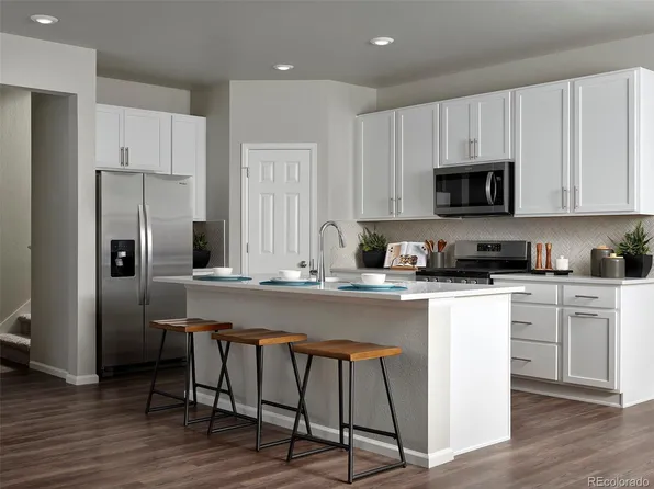 785 NORTH SHAWNEE Street, Aurora, CO 80018