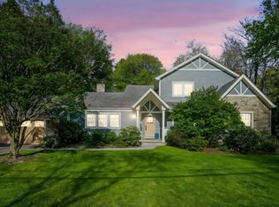 19 Old Orchard Rd, Rye Brook, NY 10573