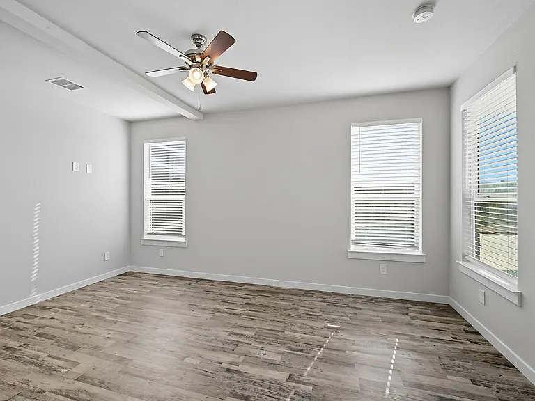 3413 Valley Vista Dr — Photo 12