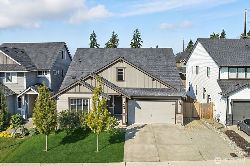 2nd image of 2008 84th Avenue E