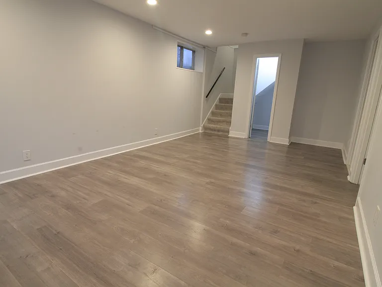 12712 Torrington St — Photo 35