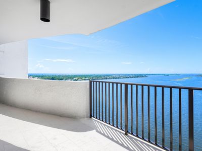 1200 S Flagler Drive #1805, West Palm Beach, FL, 33401