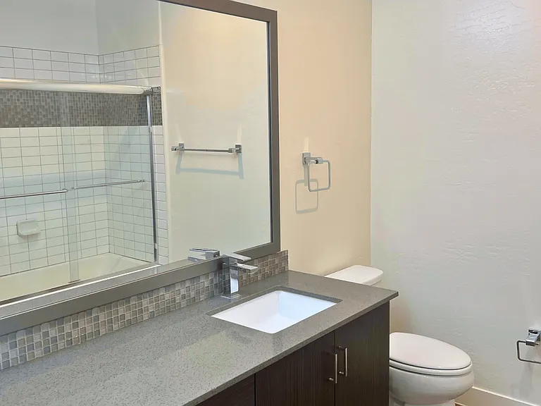 MaCallister Scottsdale — Photo 9