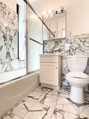 Rented by Compass | media 7