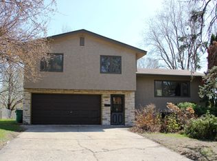 1801 Texas Ave S, Minneapolis, MN 55426