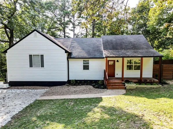 69 N Red Oak Ave, West Fork, AR 72774