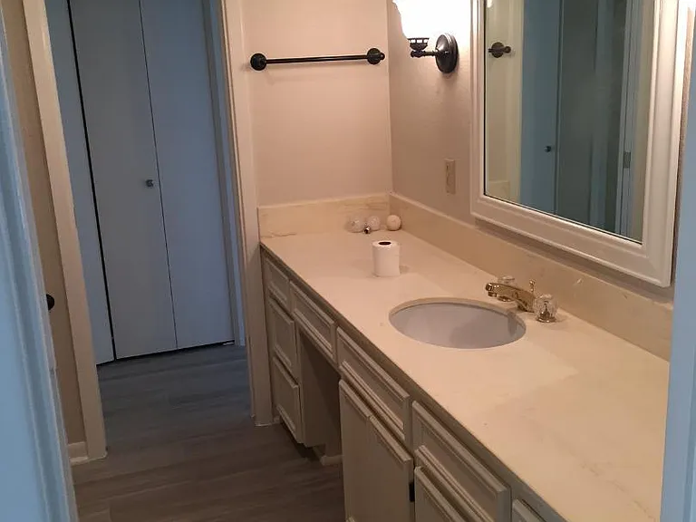 724 Whispering Oaks Dr — Photo 19