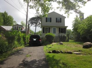 322 W Northfield Rd, Livingston, NJ 07039