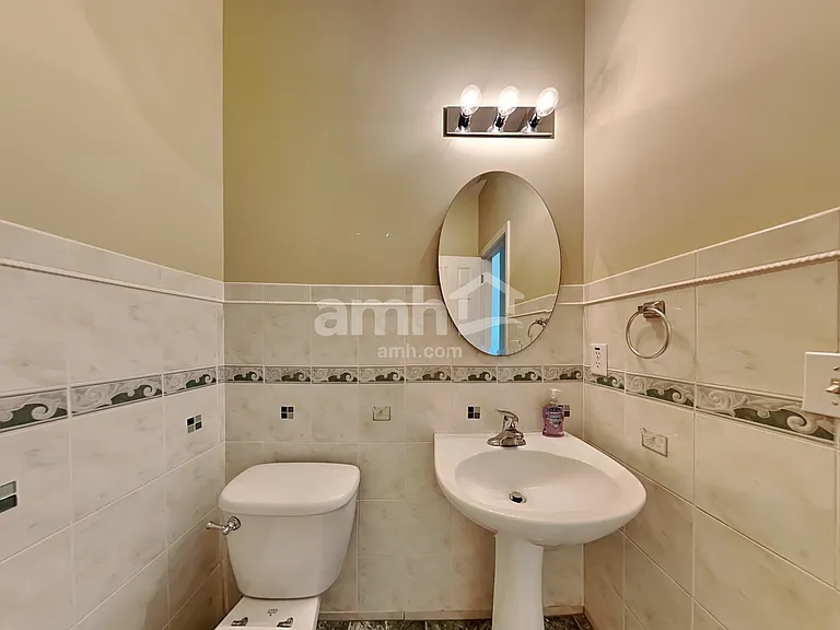 7740 Desoto Dr — Photo 7