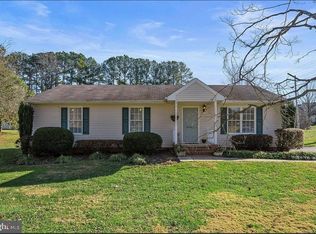 427 Foxcroft Rd, Warrenton, VA 20186