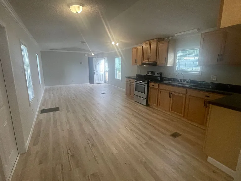 5316 Maxwell Rd — Photo 7