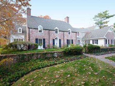 45 Old Farm Rd, Wellesley, MA, 02481