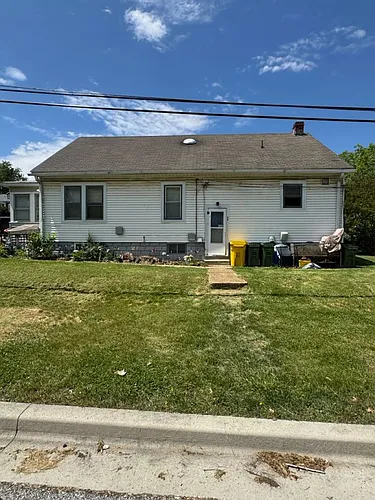 216 Charles St Photo 1