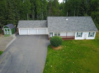 2785 Dagan Cir, North Pole, AK 99705