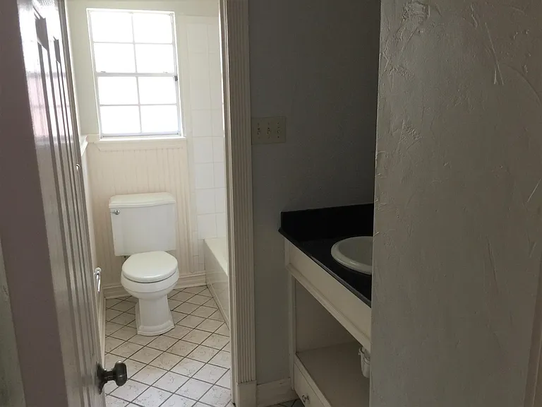 8585 Barnett Dr — Photo 15