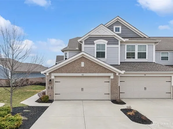 182 Rippling Brook Ln, Springboro, OH 45066