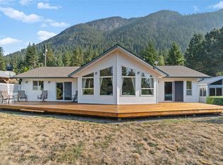 760 Mobley Rd, Columbia Shuswap, BC V0E2X1