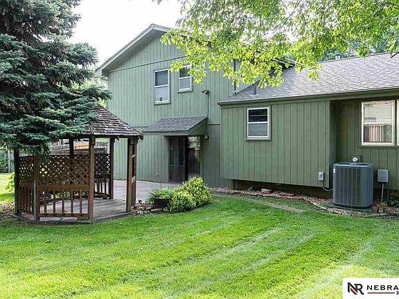 5th image of 5606 Borman Ave