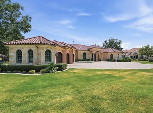 1000 Catalina Bay Blvd, Granbury, TX 76048