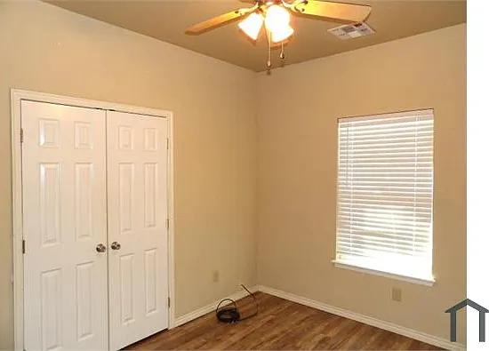 215 W East Ave — Photo 6