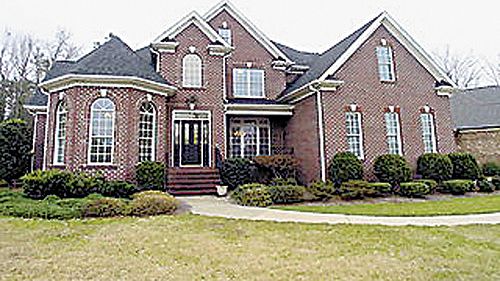 1st image of 2912 Berwick Ln