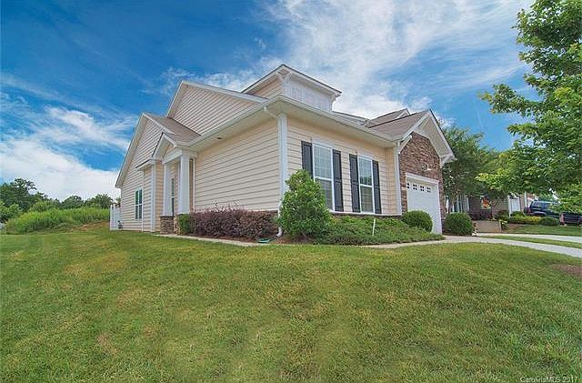 1st image of 513 Park View Dr #232