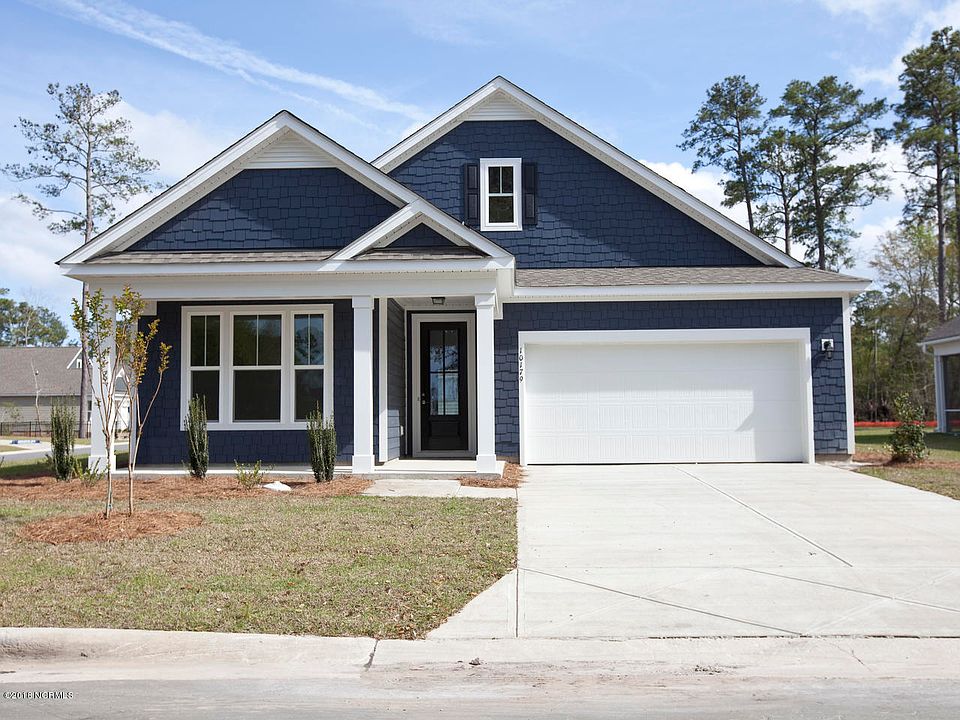 1st image of 692 Seathwaite Drive SE