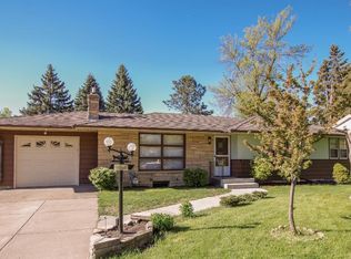 1868 Grant Rd, Arden Hills, MN 55112