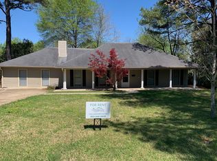1704 Brecon Dr, Jackson, MS 39211