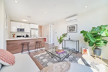 Rented by Living New York