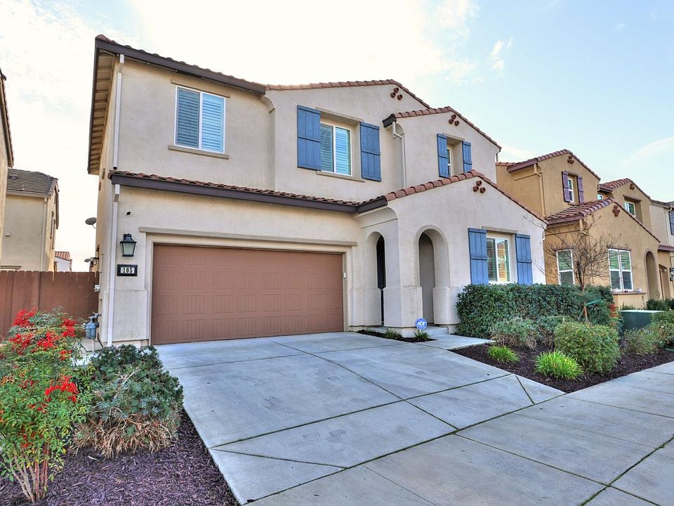 1st image of 105 Julia Island Cir