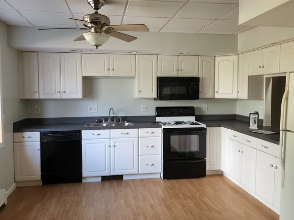 14-16 Hanover St #16B, South Burlington, VT 05403
