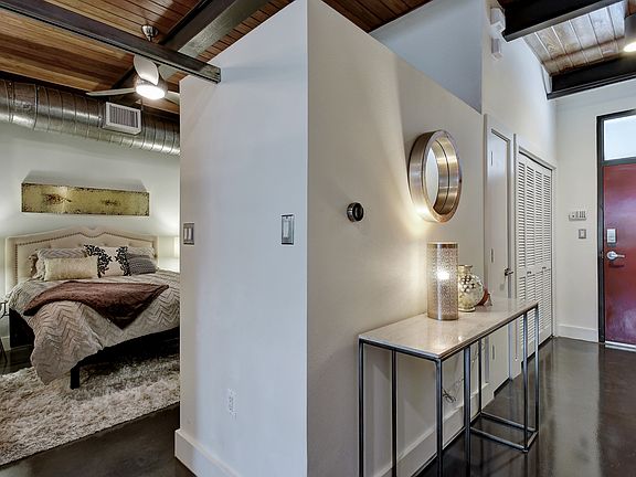 5th image of 2205 N Lamar Blvd Unit 112