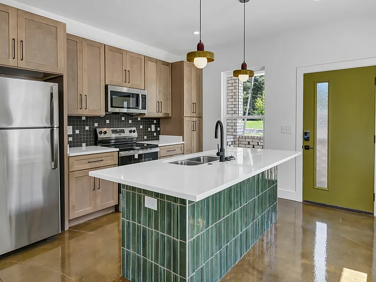 2466 Millwood Ave #A — Photo 53