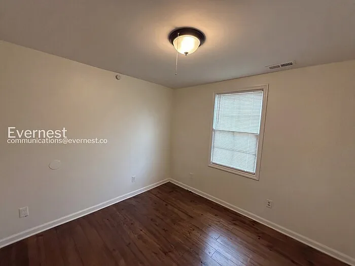 506 Alpha St — Photo 13