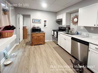 61 3rd St #101, Dover, NH 03820
