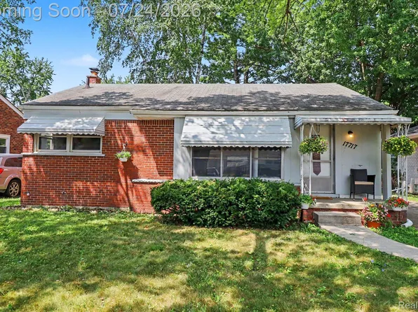 17717 Denby, Redford, MI 48240