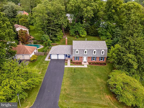 4th image of 4500 Sunflower Dr