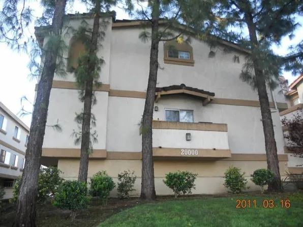 20000 Sherman Way APT D, Los Angeles, CA 91306