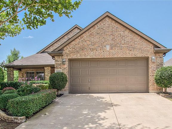 3rd image of 9301 Niles Ct