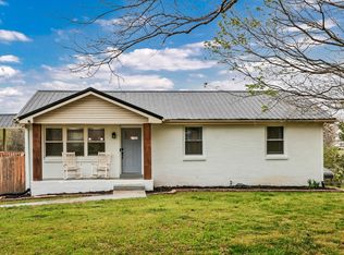 1440 Hickory Point Rd, Clarksville, TN 37043