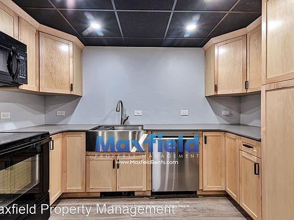 5th image of 241 N Downy Dr Unit B