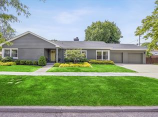 802 S Spring Ave, La Grange, IL 60525